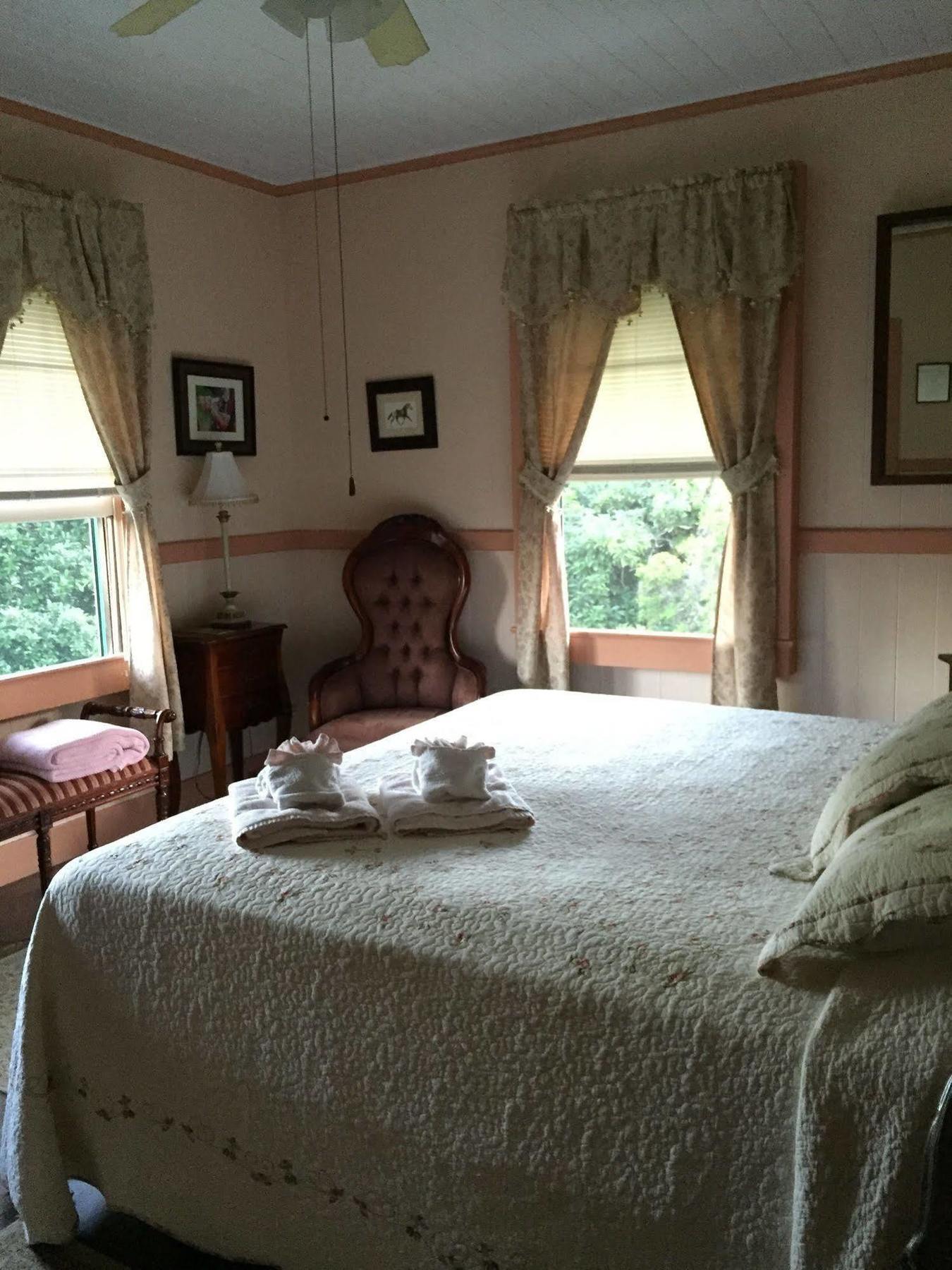 Maureen'S Bed And Breakfastヒロ エクステリア 写真